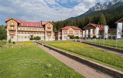 Hotel Dobbiaco 1